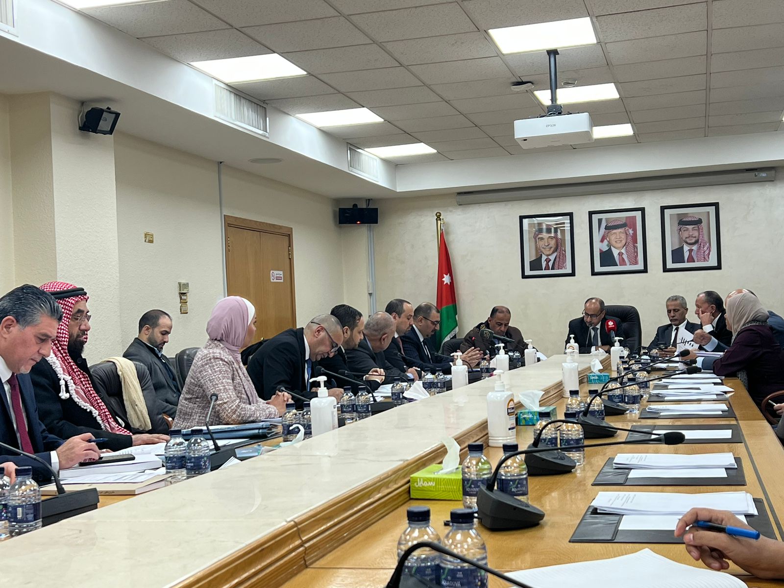 التشريع والرأي: طلبنا مبلغ 250 ألف