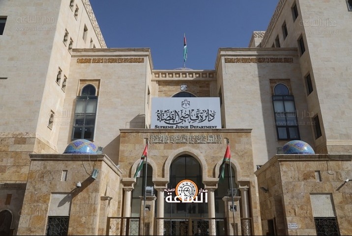 مدعوون لمقابلات شخصية في قاضي القضاة