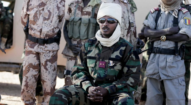 وسط حراسة مشددة.. رئيس تشاد يتجول