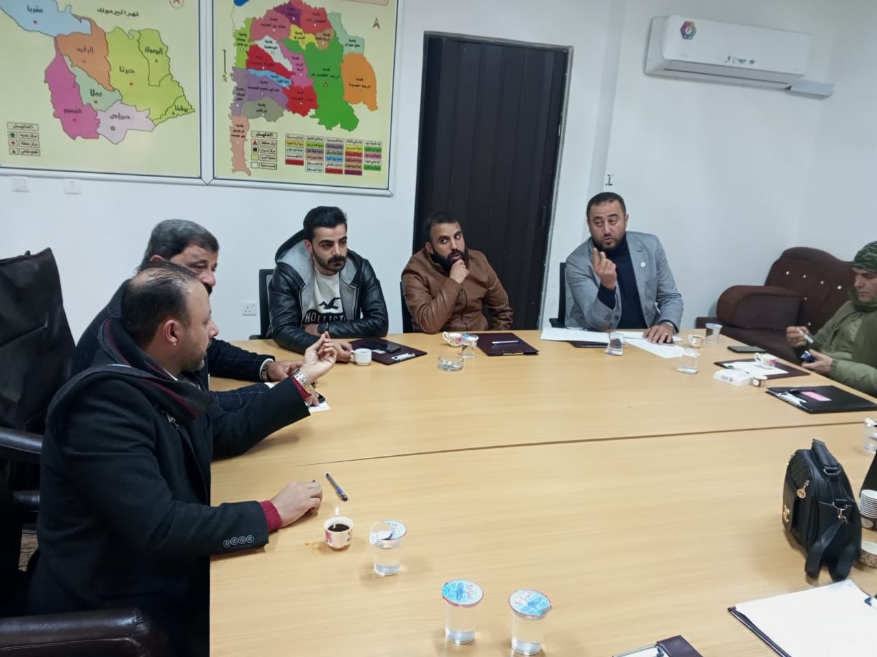 رئيس بلدية الكفارات وعدد من أعضاء