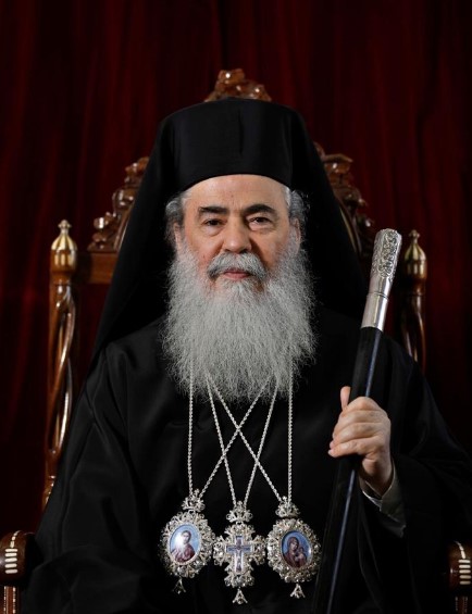 البطريرك ثيوفيلوس الثالث: نجدد البيعة للملك