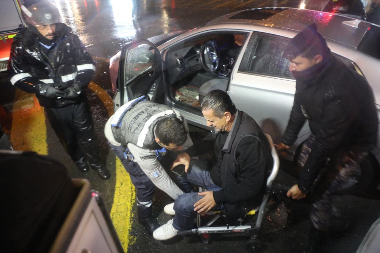 ماذا فعل رجال الأمن (صور)