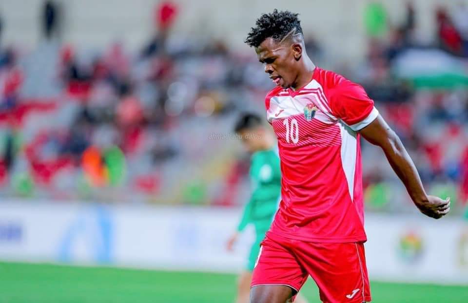 موقف نادي الوحدات القانوني من عقد