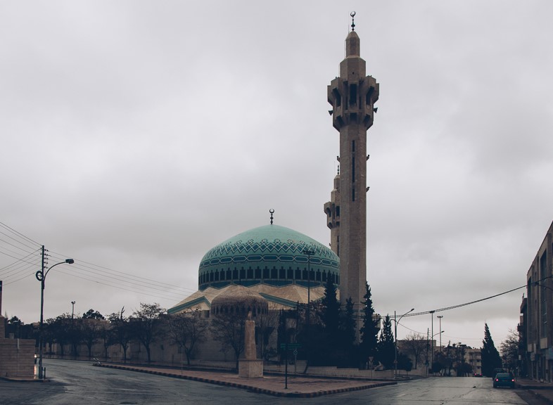 الأوقاف تدعو لصلاة الغائب على ضحايا