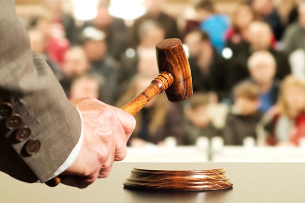 بيع حصص المفلس وليد الكردي في