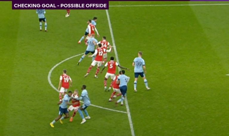 يحدث في الدوري الإنجليزي.. النسيان يحرم