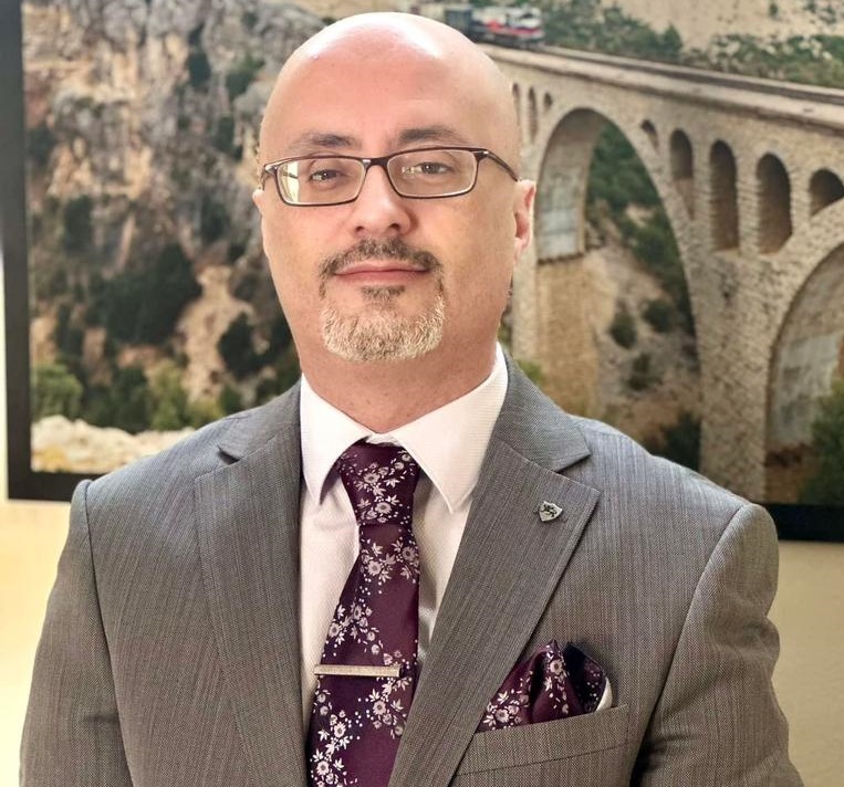 نضال احمد العساف.. مبارك الترفيع