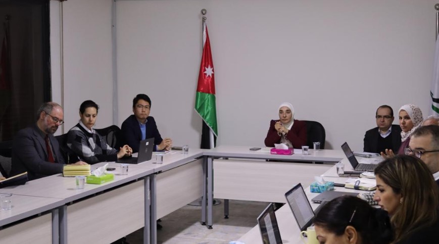 الوطني لمكافحة الأوبئة يلتقي أعضاء فريق