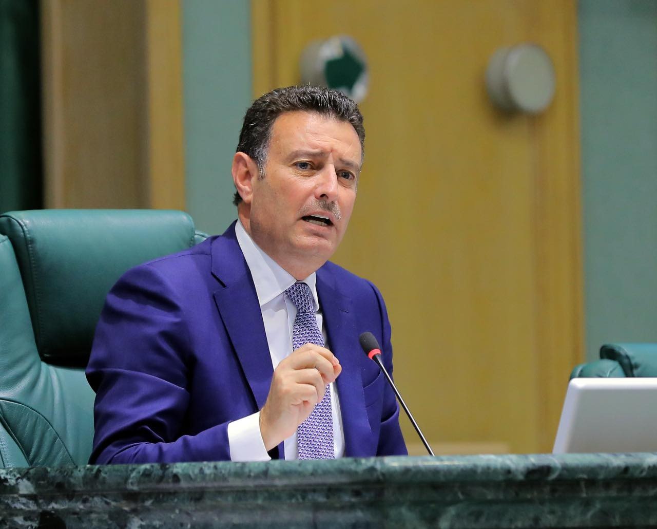 الصفدي للنائب الفريحات : نحن دولة