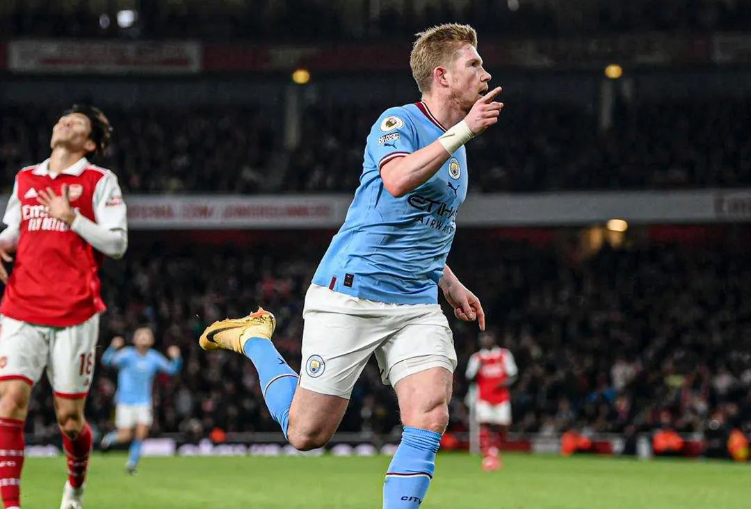 الاتحاد الإنجليزي يحقق في واقعة دي