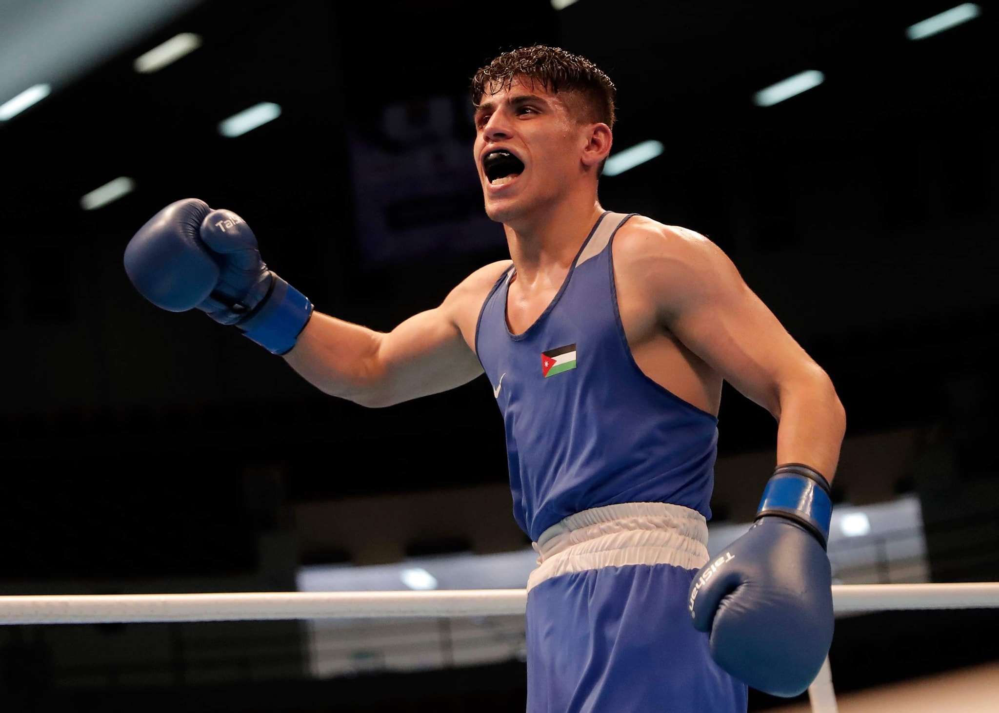 زياد عشيش يتصدر التصنيف الدولي للملاكمة