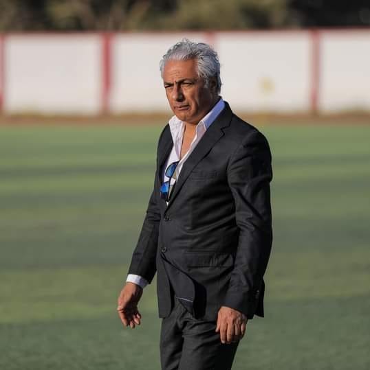 قبيل التوقيع مع الوحدات.. نهاية علاقة