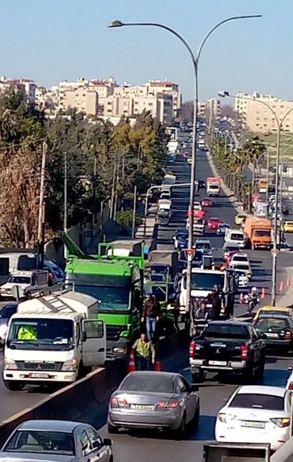 إغلاق مؤقت للمسرب القادم من إشارات