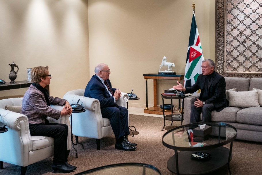 الملك يستقبل جورج فيوري