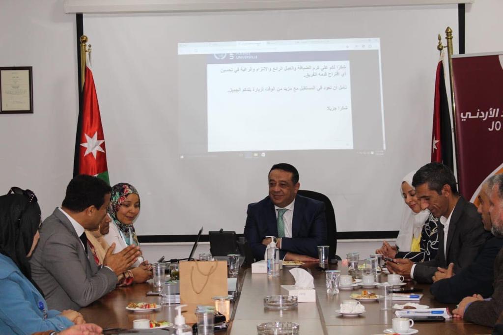 الداوود يستقبل وفدا من اتحاد البريد