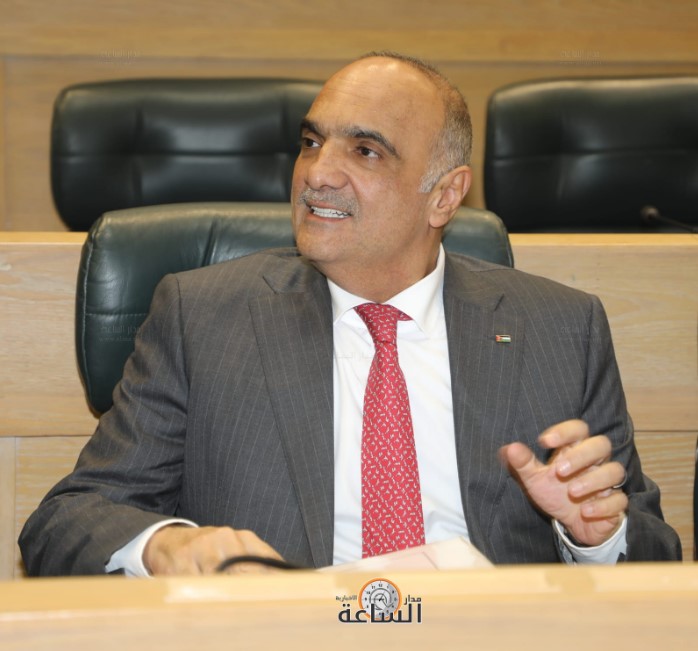 الخصاونة: الاستقرار النقدي في الأردن بأفضل