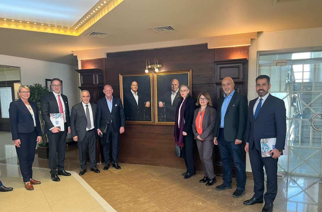 وفد من جامعة فيينا الطبية يزور