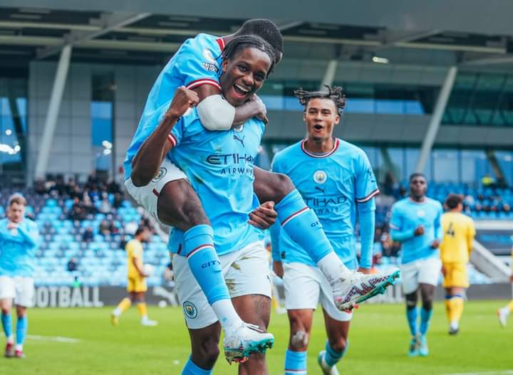مانشستر سيتي ينجز مهمة الفوز على