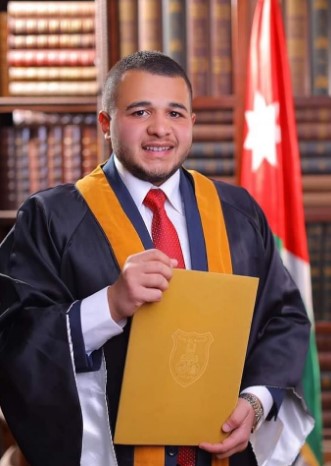 البكالوريوس للطالب احمد علي يوسف العبادي