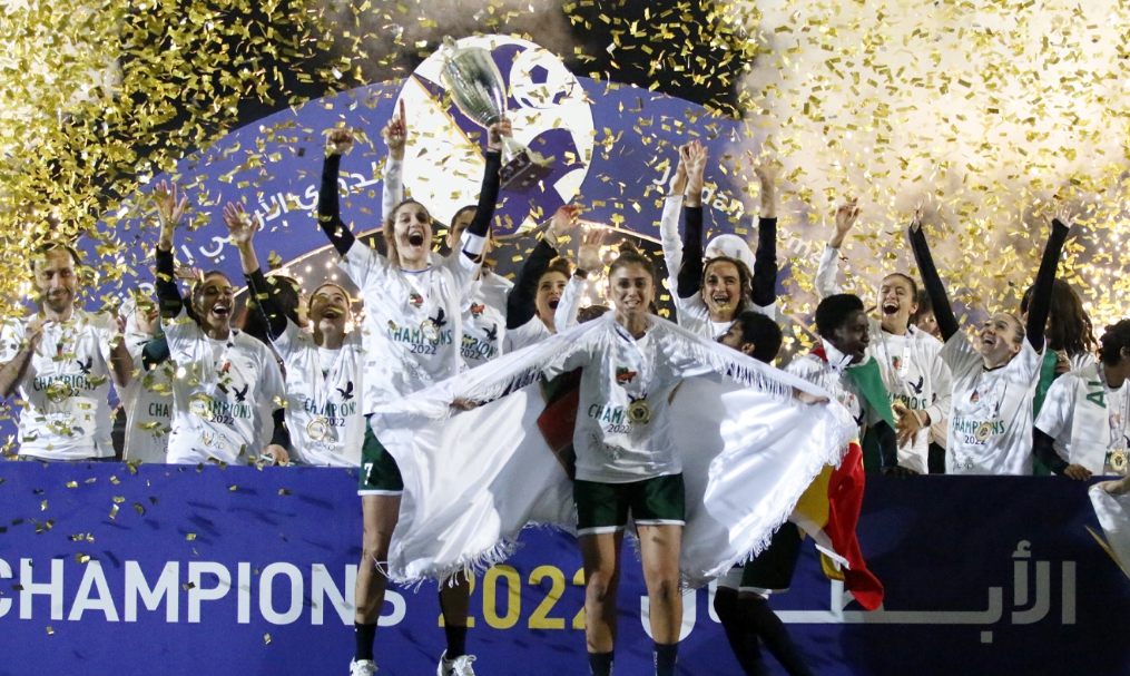 المحترفات تدخل سباق المفاوضات والاهلي يتحضر