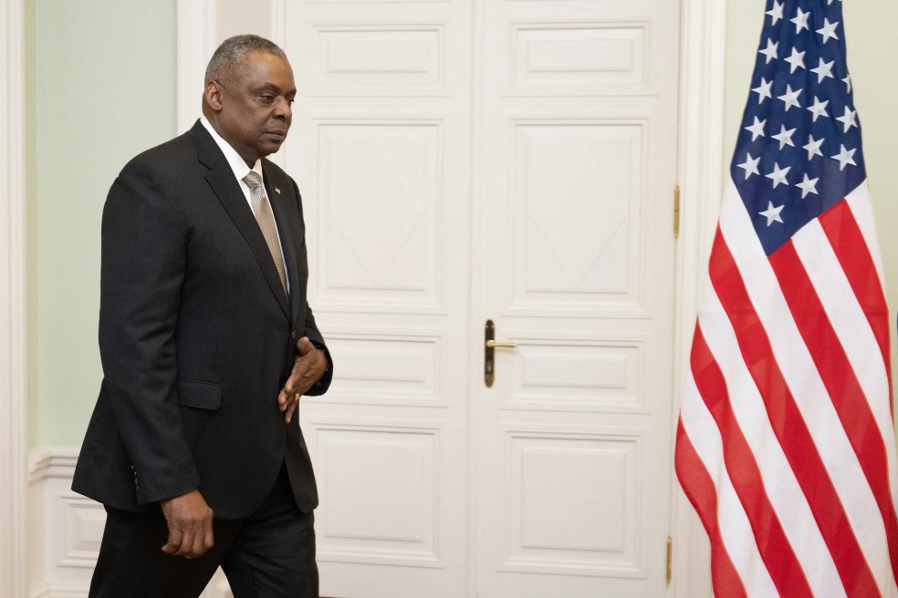 وزير الدفاع الامريكي في الاردن وهذا