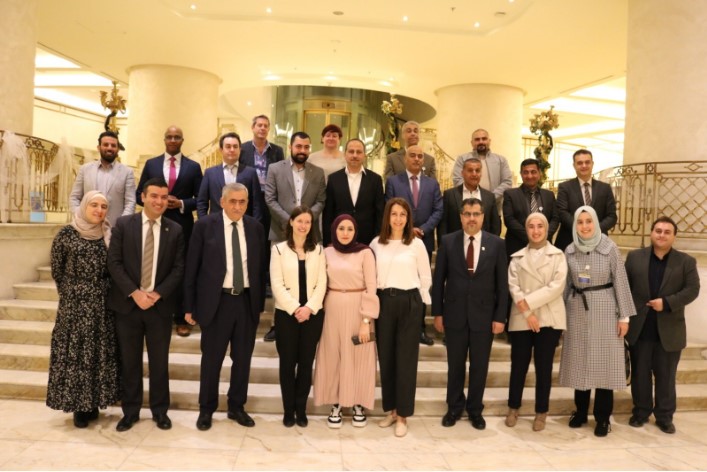 د. نضال حسين من جامعة البترا