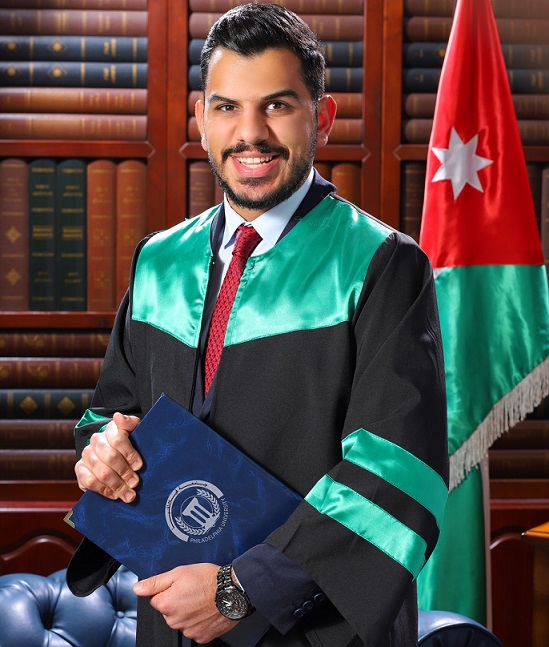 محمد بسام فريحات.. مبارك البكالوريوس