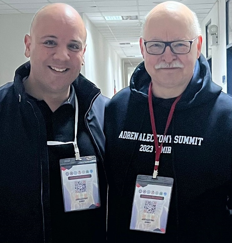 الدكتور سهيل بكار في مؤتمر قمة