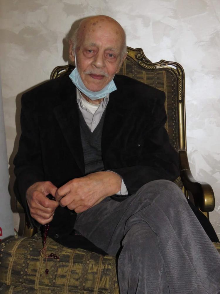 رحيل الشاعر الكبير سميح الشريف