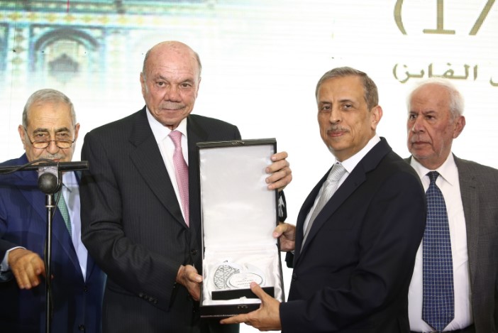 مؤسسة فلسطين الدولية تكرم الدكتور فوزي