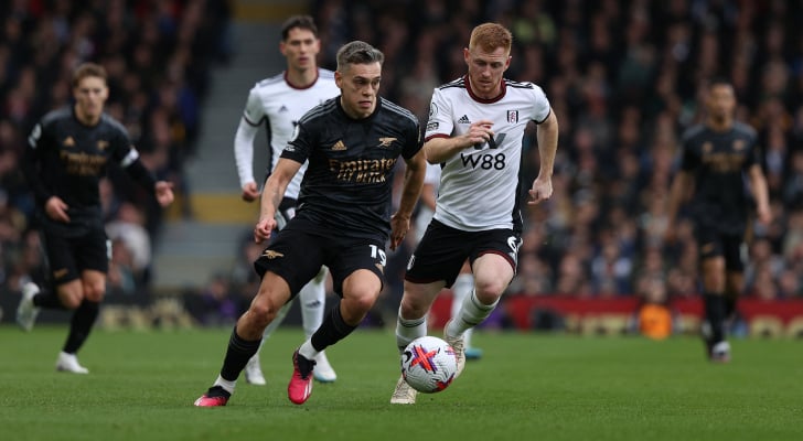 آرسنال يبتعد بصدارة الدوري الإنجليزي الممتاز