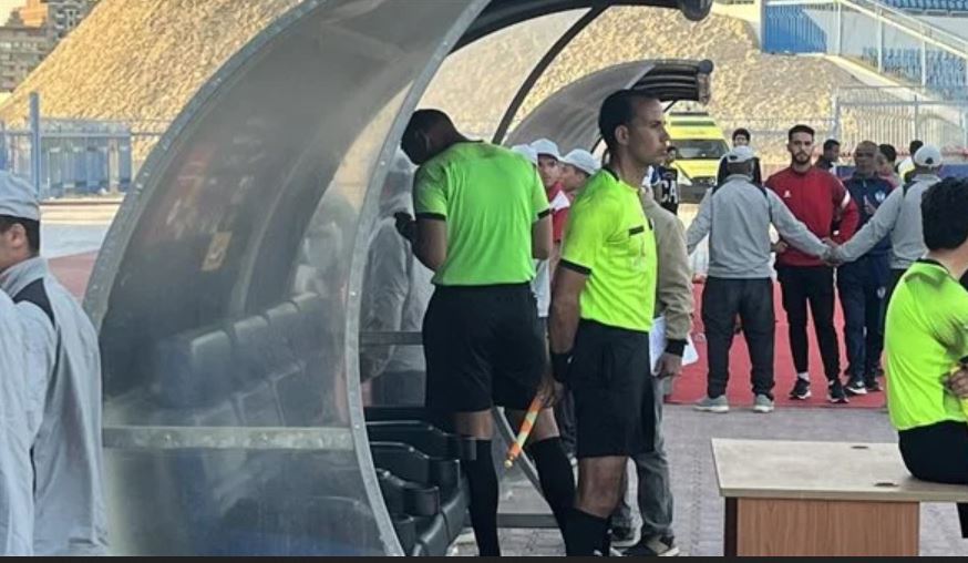 حكم يلغي هدفا بعد اللجوء لهاتف