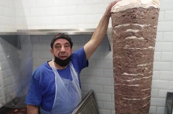 والد فتاة مطعم سحاب يبحث عن