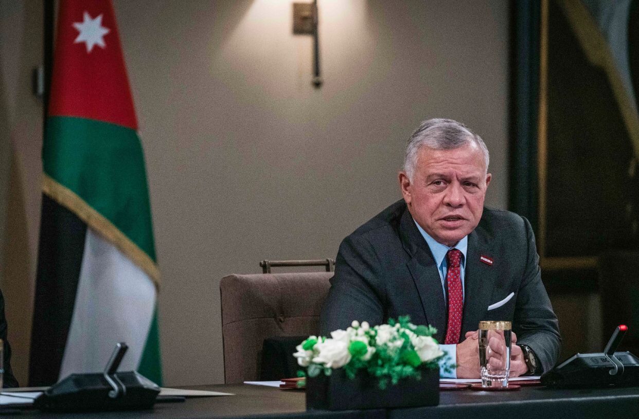 الملك يلتقي رئيس مجلس الأعيان ورؤساء