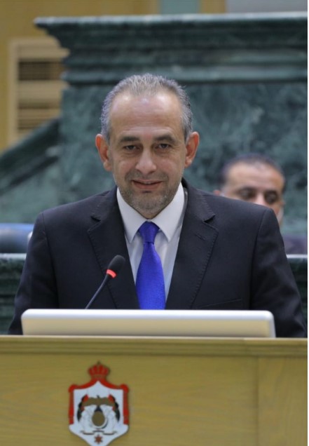 رزوق يثمن قرار الحكومة بشأن لواء