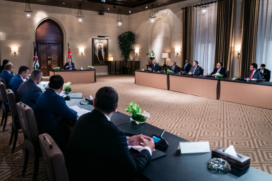 الملك: مستقبل العمل السياسي في الأردن