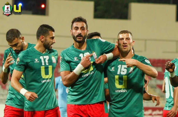 نجم الوحدات السابق قاب قوسين من