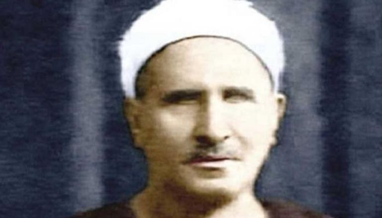 القارئ علي محمود.. حنجرة جمعت كل