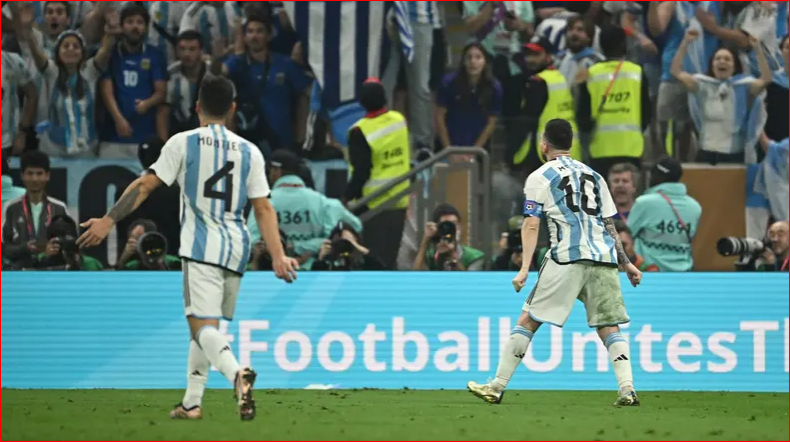 تم تهديدها وإلقاؤها بالشارع .. بطل