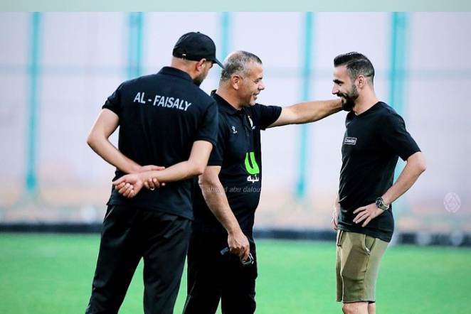 اللاعب احمد العرسان يغازل الفيصلي