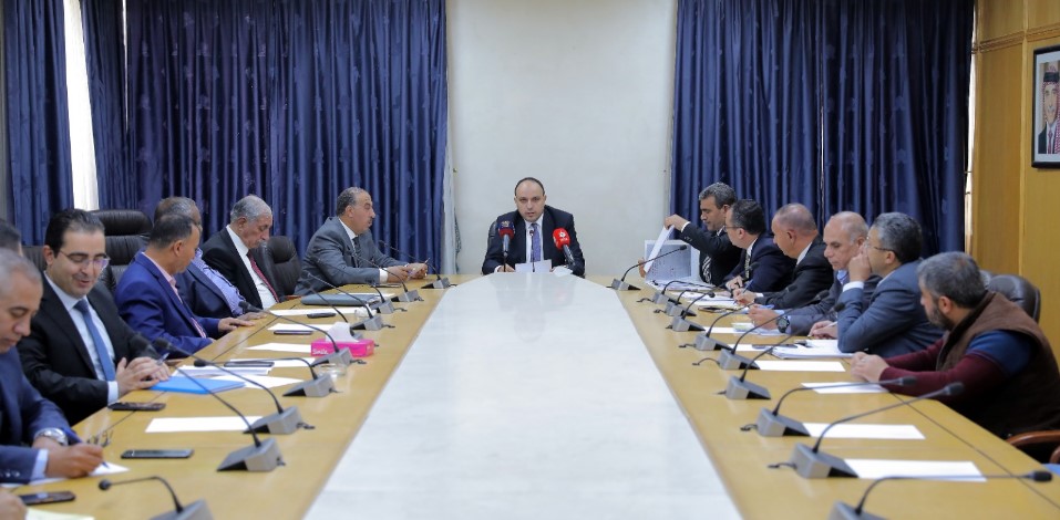 الادارية النيابية: حل مرض لموظفي الاحصاءات