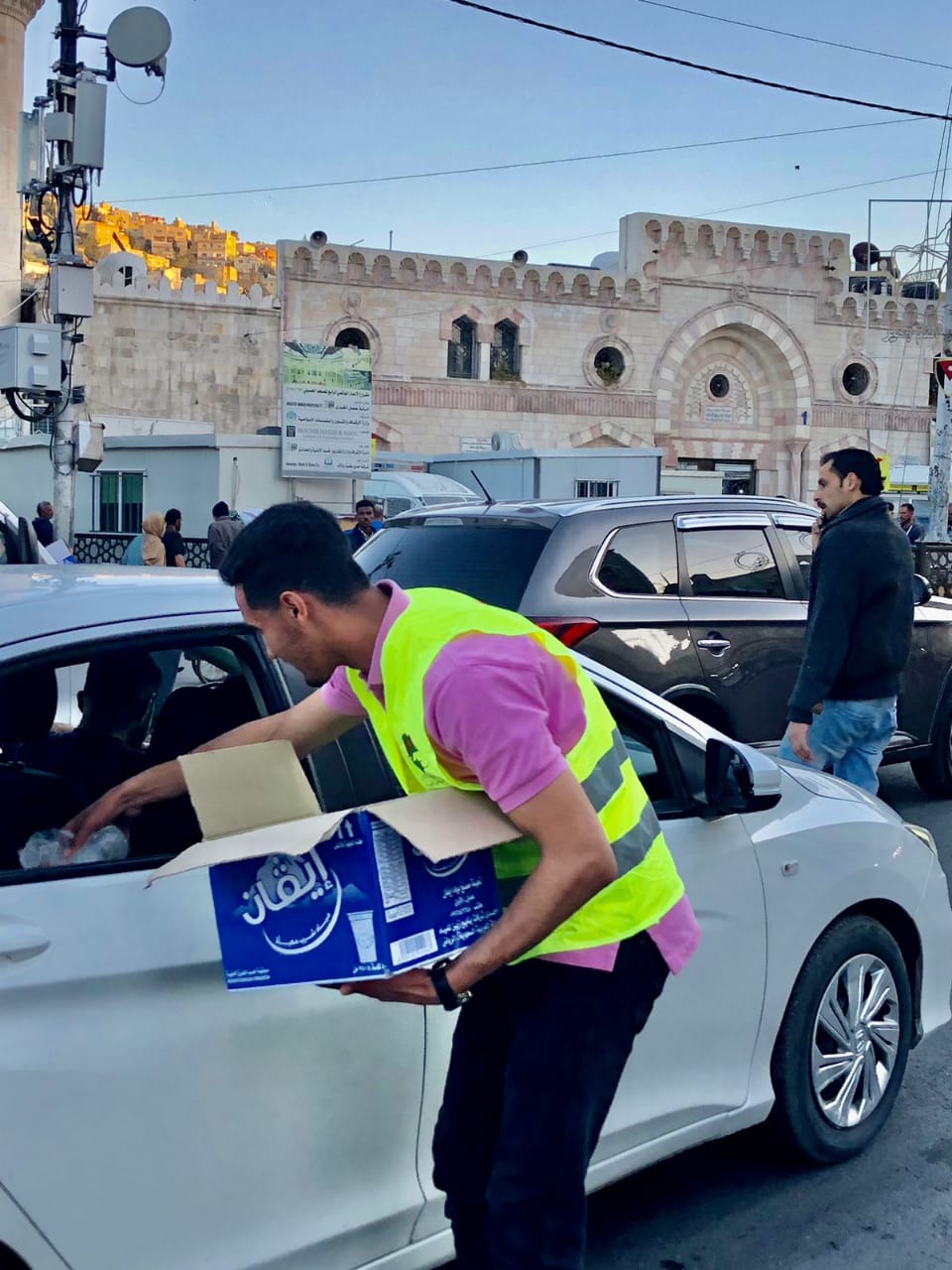 كلنا الأردن تنفذ حملة تصبيرة صائم