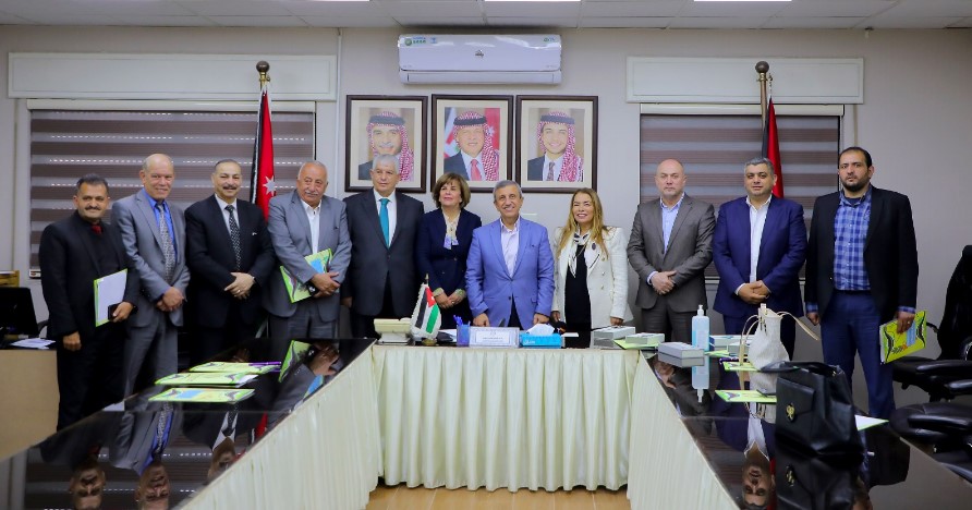 لجنة العمل و التنمية في الاعيان