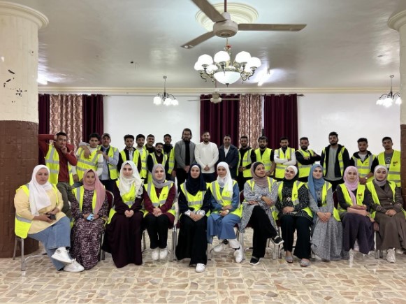 شباب كلنا الاردن تقيم إفطارا لـ