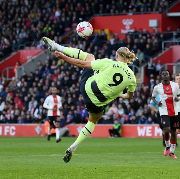 بانتظار قمة ارسنال وليفربول.. السيتي يدمر