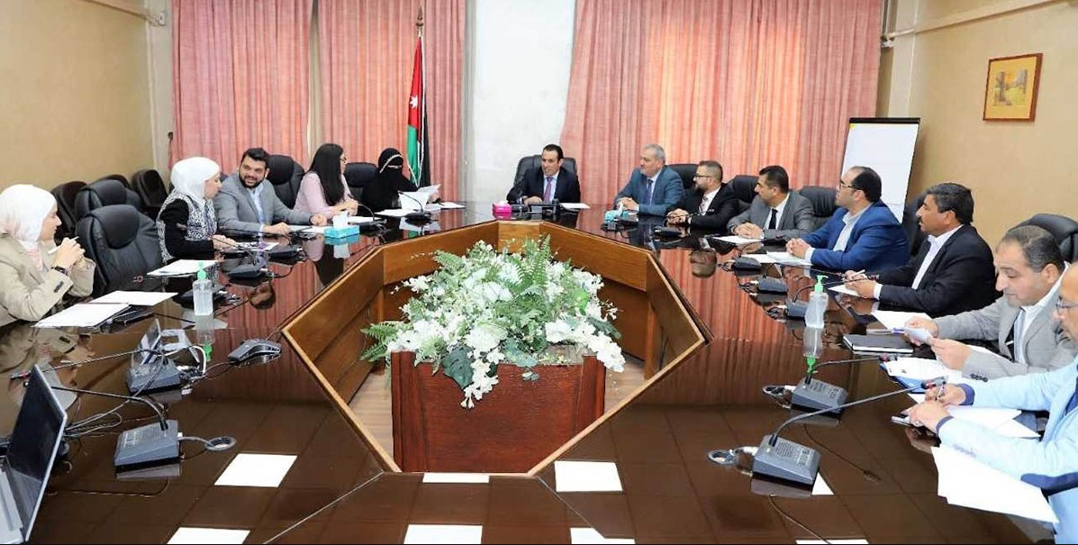 التربية تؤكد توفير بيئة صحية في