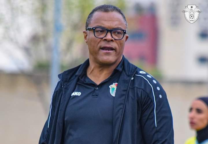 “الاجواء المشحونة“ تخيم على معسكر السيدات