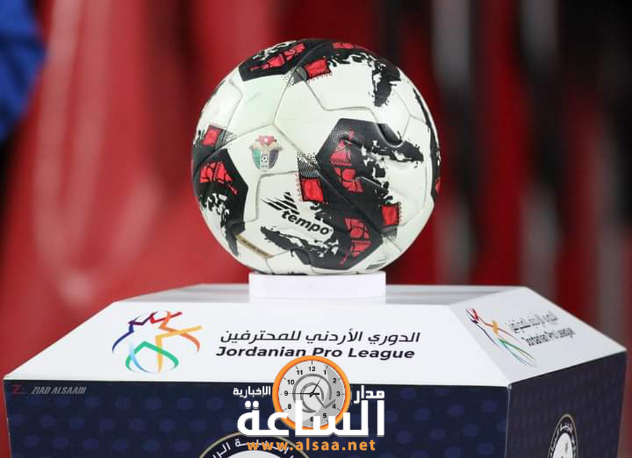 لاعبون يطالبون أنديتهم بـ”عيدية”