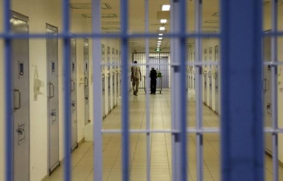 الإصلاح والتأهيل: فتح أبواب الزيارات لذوي