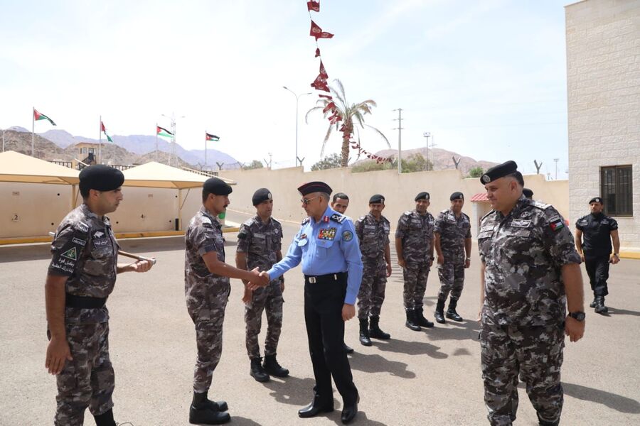 خلال جولة تفقّدية.. مدير الأمن العام